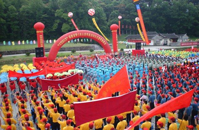 在河南省青少年击剑锦标赛中获佳绩